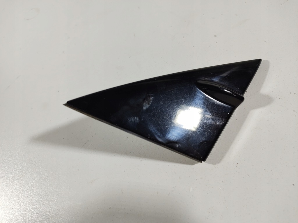 фото №15, Lexus is300h 13r треугольник защита крыла левая