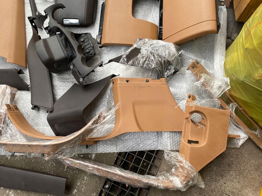 фото №6, Стеля espresso alcantara porsche cayenne 7p5 4.8 середина салон блок двигуна