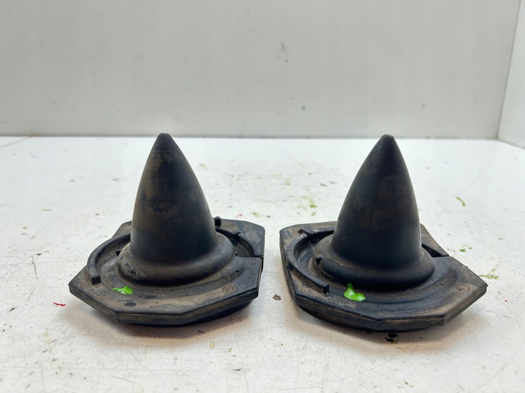 2017 renault talisman гумовий елемент пружини задній 552400925r Київ