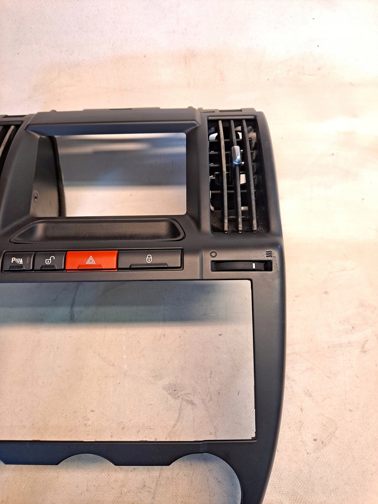 фото №4, Рамка радио консоли воздуховоды land rover freelander ii