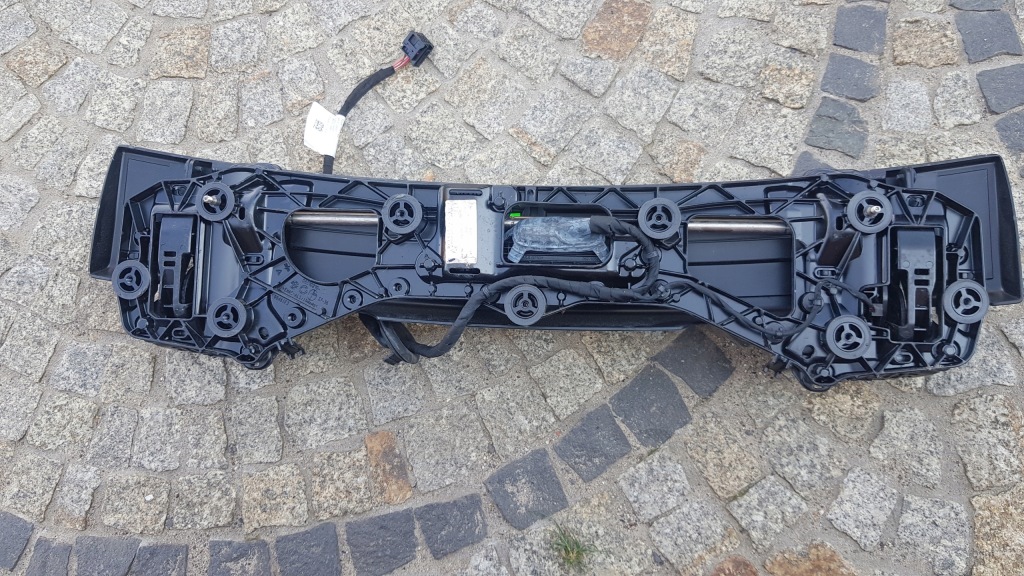 Porsche cayenne 9y3 механизм спойлер 9y3827204c оригинал с Разборки