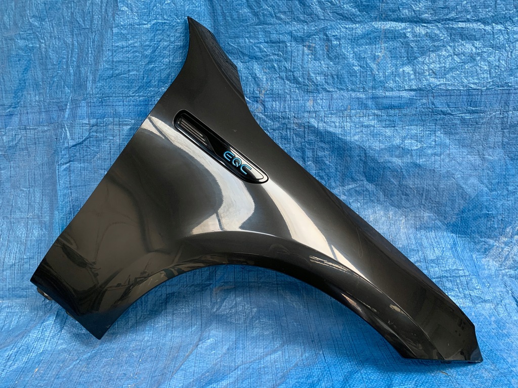 фото №1, Mercedes eqc w293 правый передний крыло