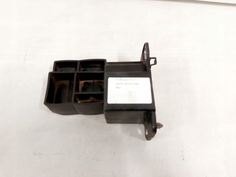 фото №1, Renault clio iv зона деформации левая