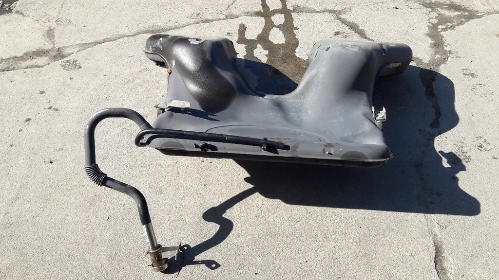 фото №13, 4e0201135 бак пального audi a8 d3 s8