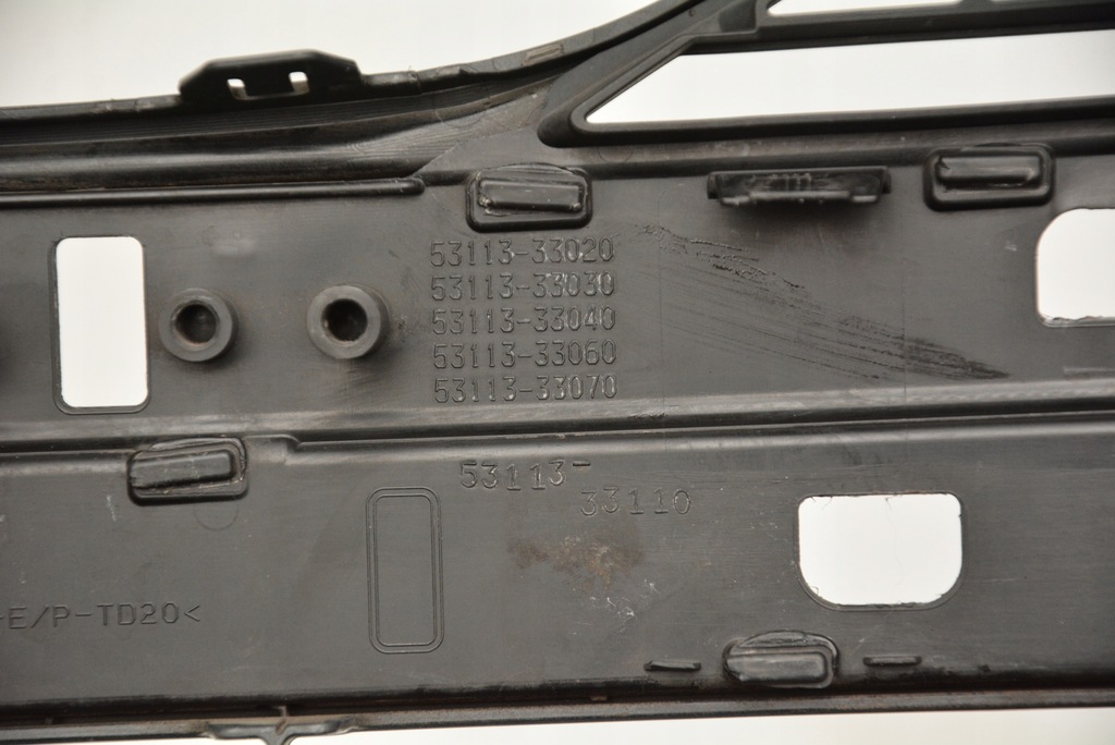 фото №7, Решітка радіатора решітка бампера перед toyota camry viii оригінал !!!