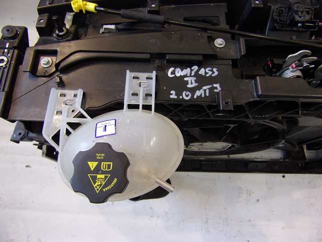 фото №8, Jeep compass ii 2.0 mtj 17- pas передний радиатор