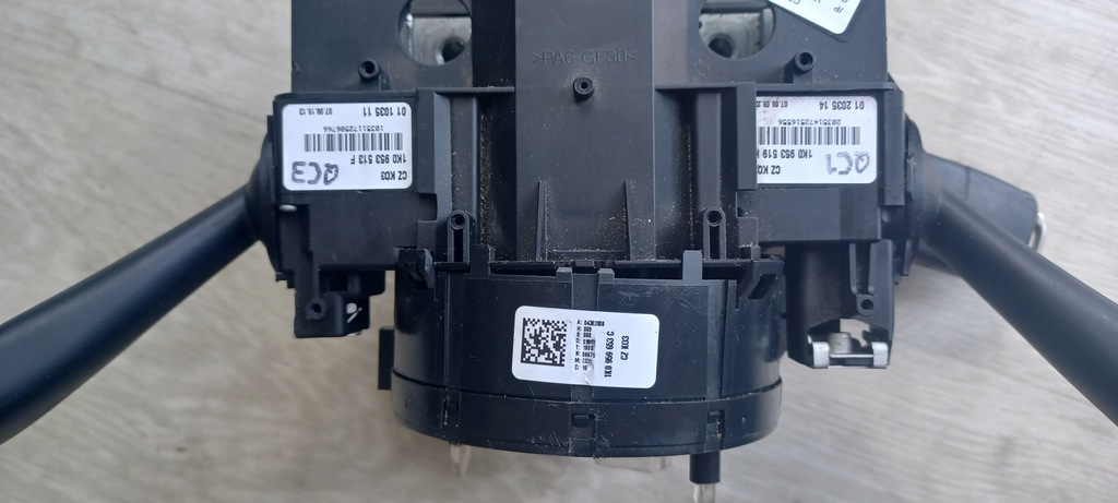 фото №7, Переключатель комбинированный vw golf v plus 1k0953503gl