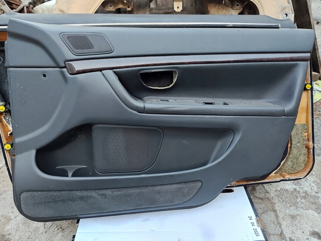 фото №1, Обшивка двері передніх volvo s80