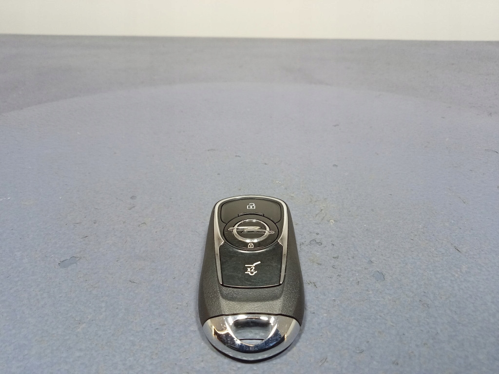 Купить Opel insignia b ключ pilot 13511625a