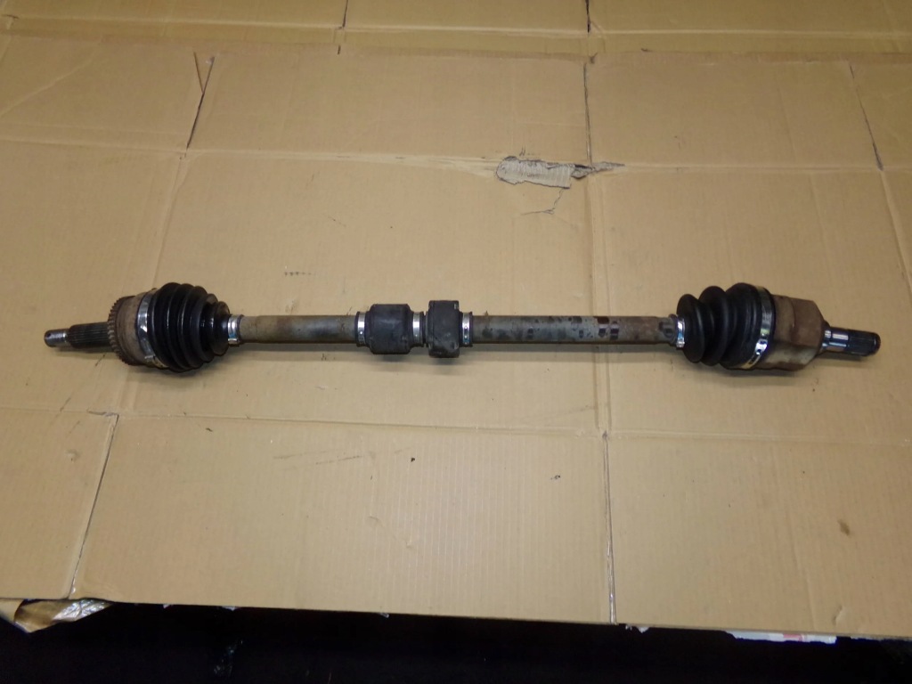 Купить Приводной вал półośka правая hyundai i30 1.6 crdi 07-2r.