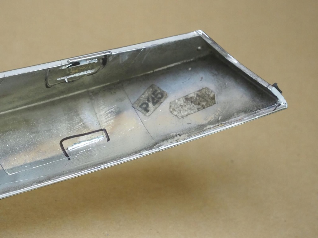 фото №16, Jaguar xf x250 молдинг накладка крышки задняя 2007-