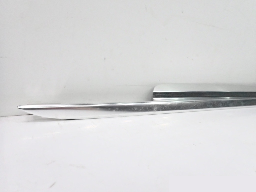 фото №8, Молдинг порог хром правая long 4h4853986b audi a8 d4