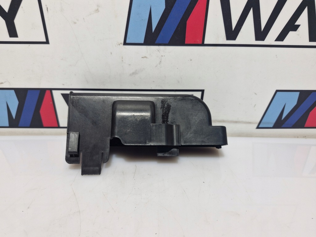 фото №1, Mini cooper r50 r52 r53 защита крышка коробка предохранителей 6942512