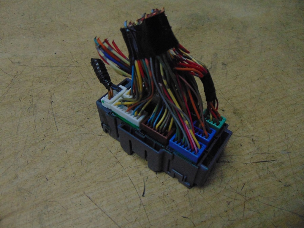 фото №9, Коробка предохранителей honda civic viii ufo 1.8