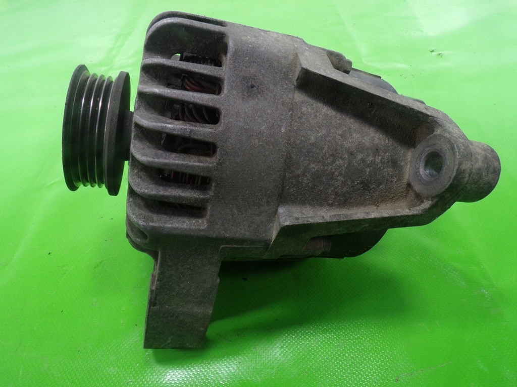 Fiat punto 2 1.2 16v 80 km 188a5000 генератор 46530261 Оригинал