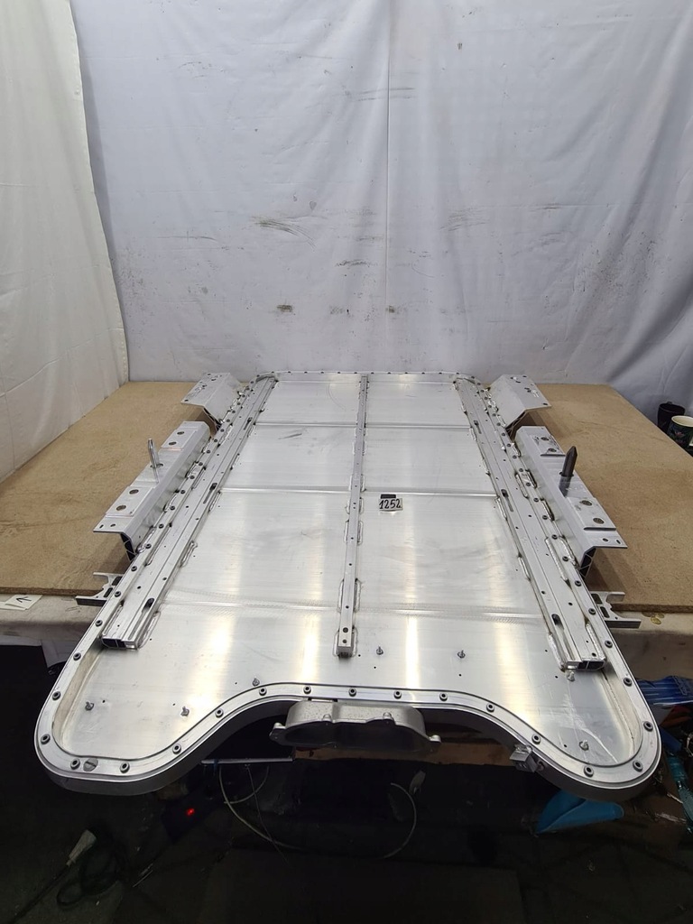 фото №10, Корпус аккумулятора тяговый основание renault zoe