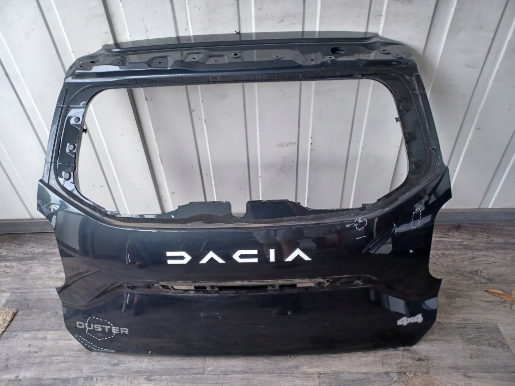 Купить Крышка багажника задний  задняя -------- dacia duster ii lift 21
