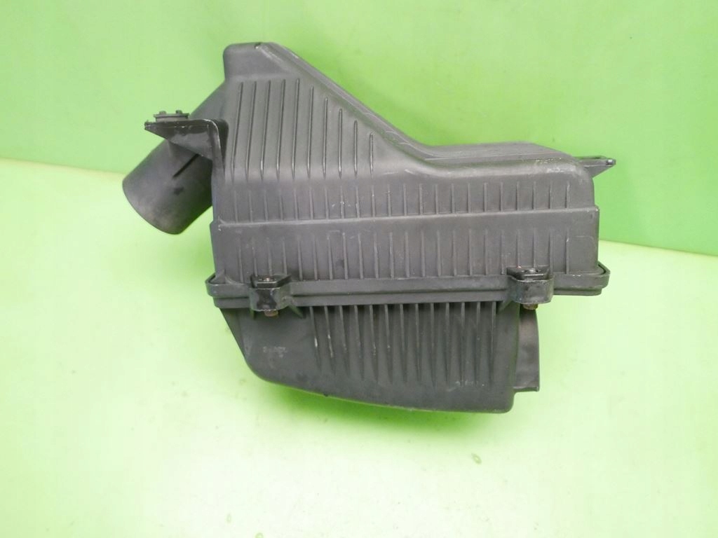 фото №8, Корпус фильтра воздуха kia carnival i fl 2.9crdi