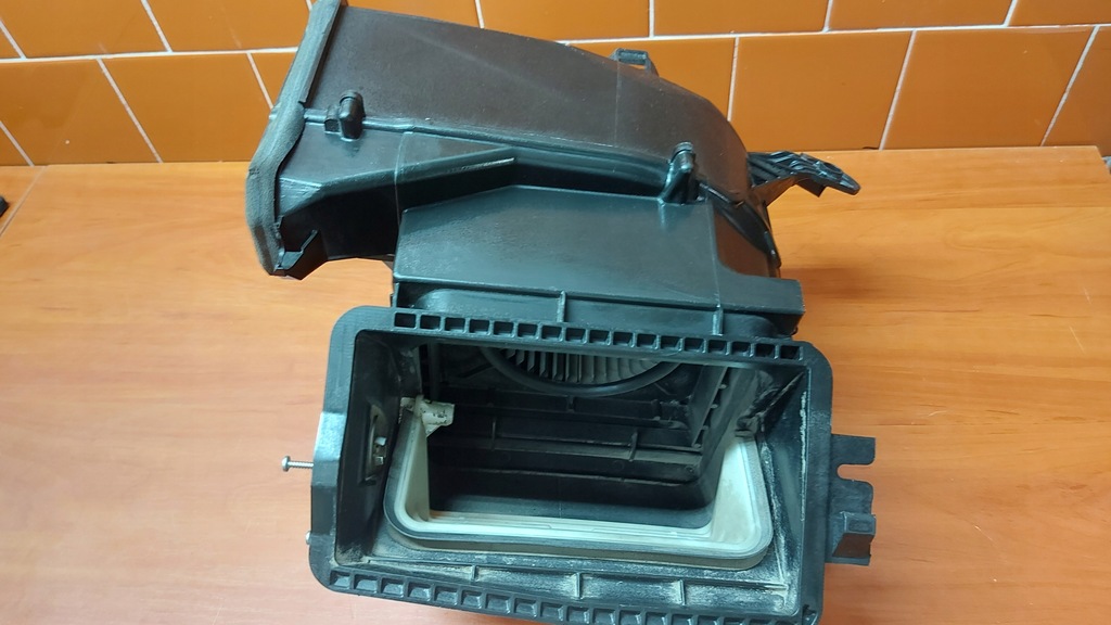 фото №8, Вентилятор корпус обігрівач toyota avensis t25