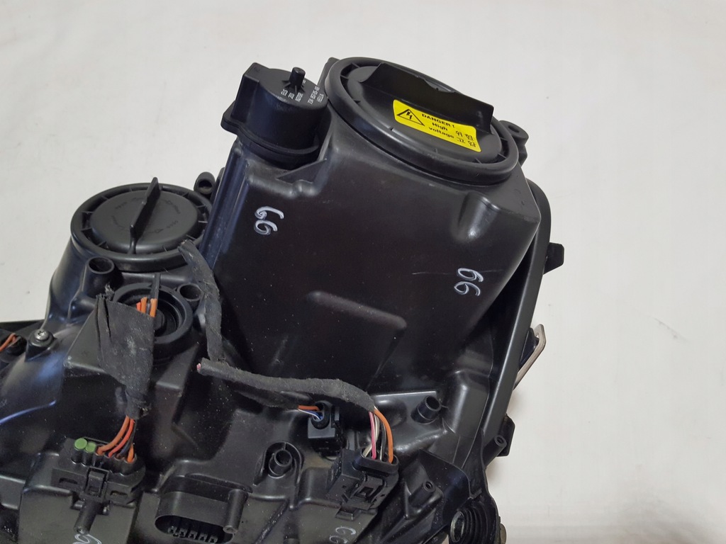 фото №10, Лампа ксенон mercedes gl x164 правый перед