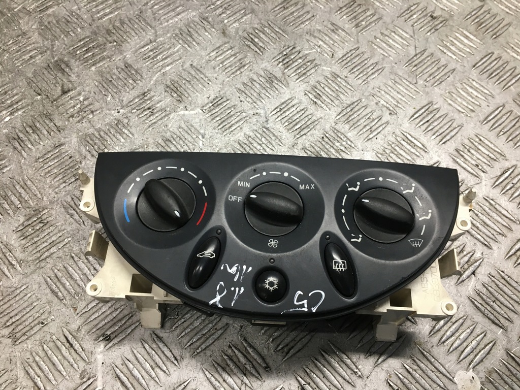 фото №1, Citroen c5 i панель кондиціонера 69392202