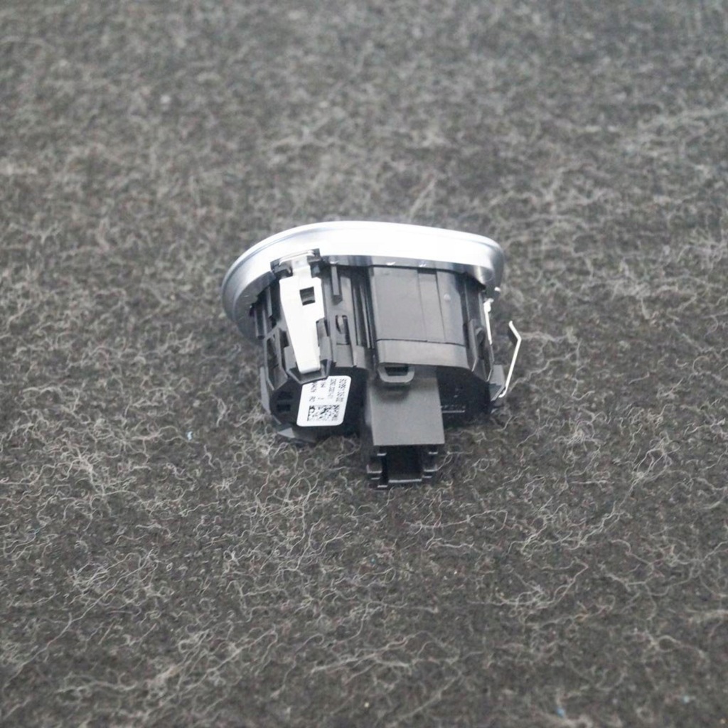 фото №2, Bmw x1 f48 f49 2015 кнопка зажигания запуск / стоп