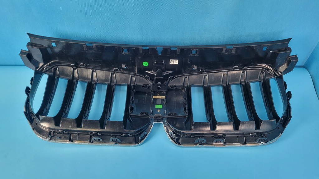 фото №12, Bmw x1 u11 23r решётка радиатора решётка радиатора бампера перед 9883426 8737208