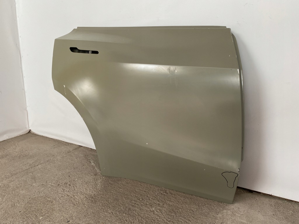 Tesla y новая  оригинальные дверь задняя правое  задняя poznań ==giełda== Цена