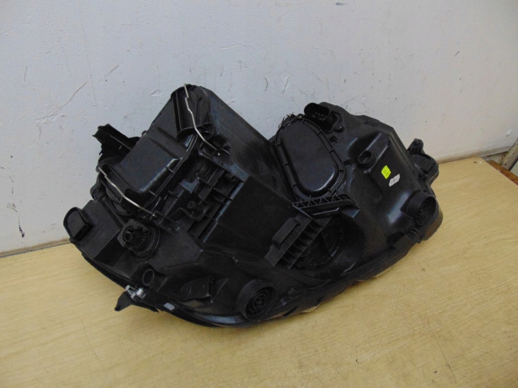 фото №12, Лампа левая перед vw golf sportsvan 517941005d europa