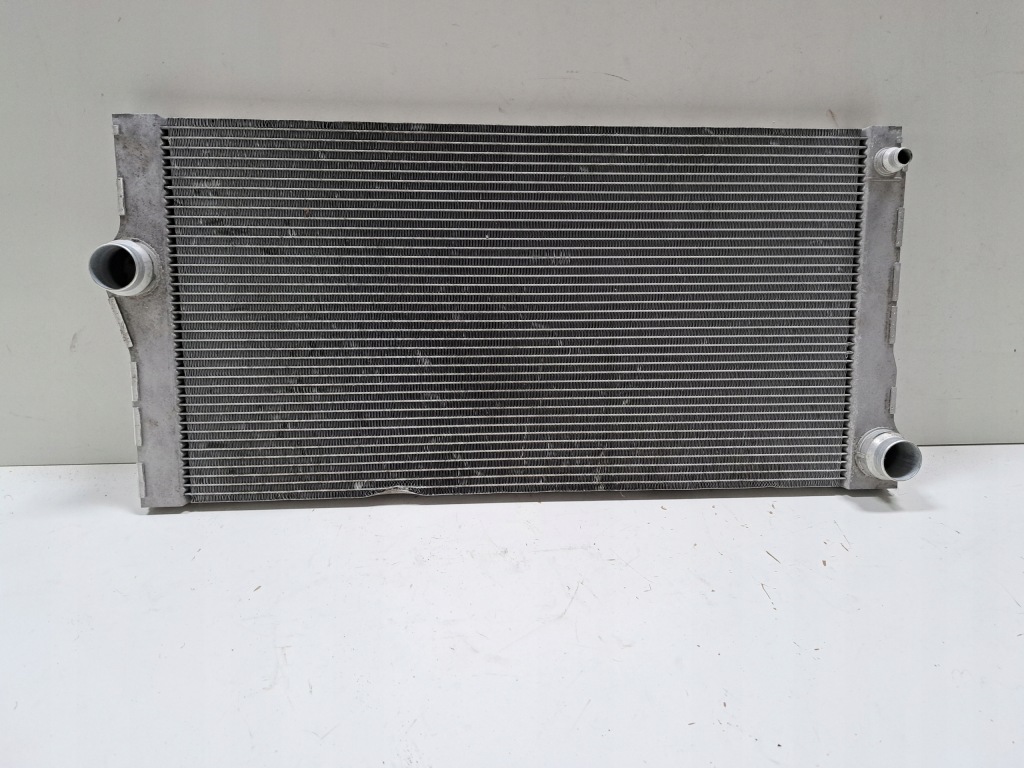 Купити Радіатор води bmw f10 f11 530d 8509176