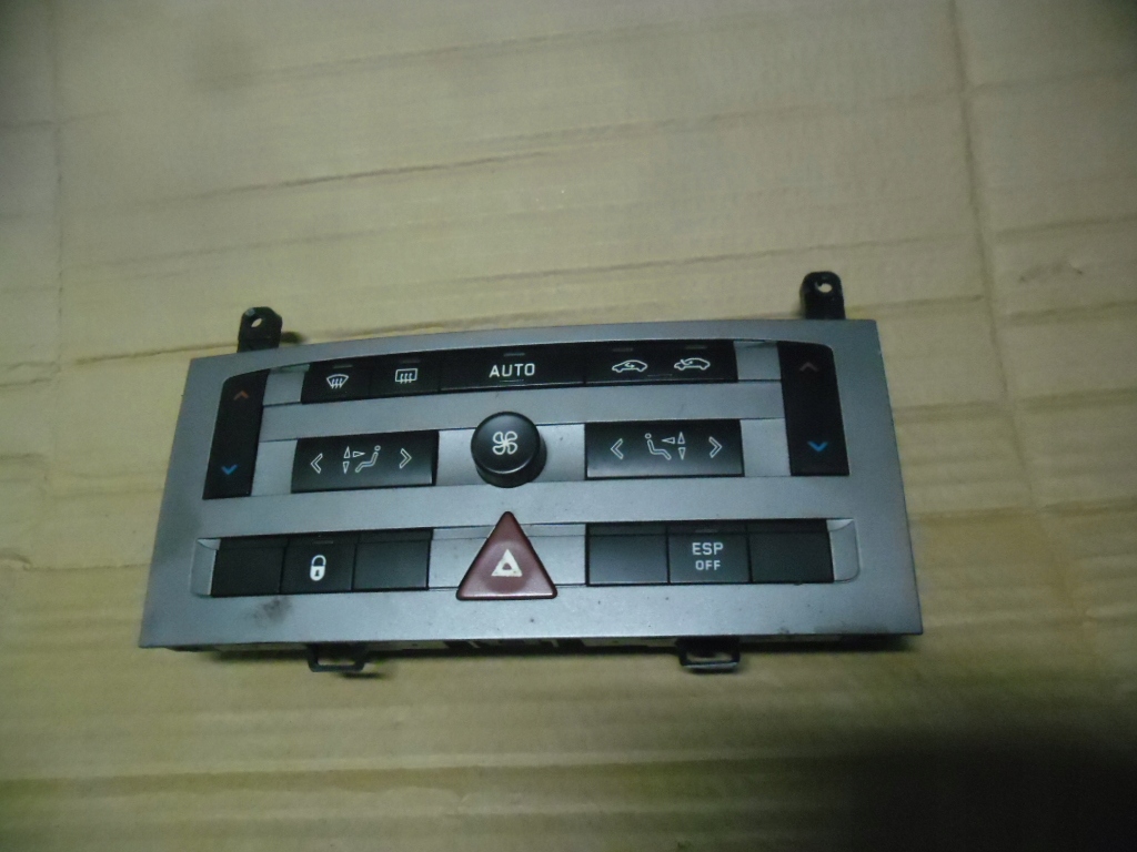фото №1, Панель кондиціонера повітроводи peugeot 407 96573322yw