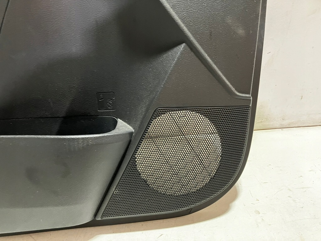 фото №9, Auris ii lift selection обшивка дверь левый перед