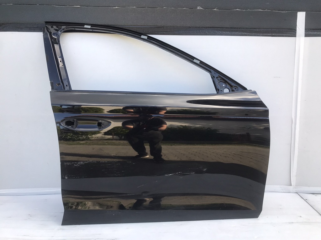 фото №1, Skoda octavia iv двері обшивка правий перед 2019-