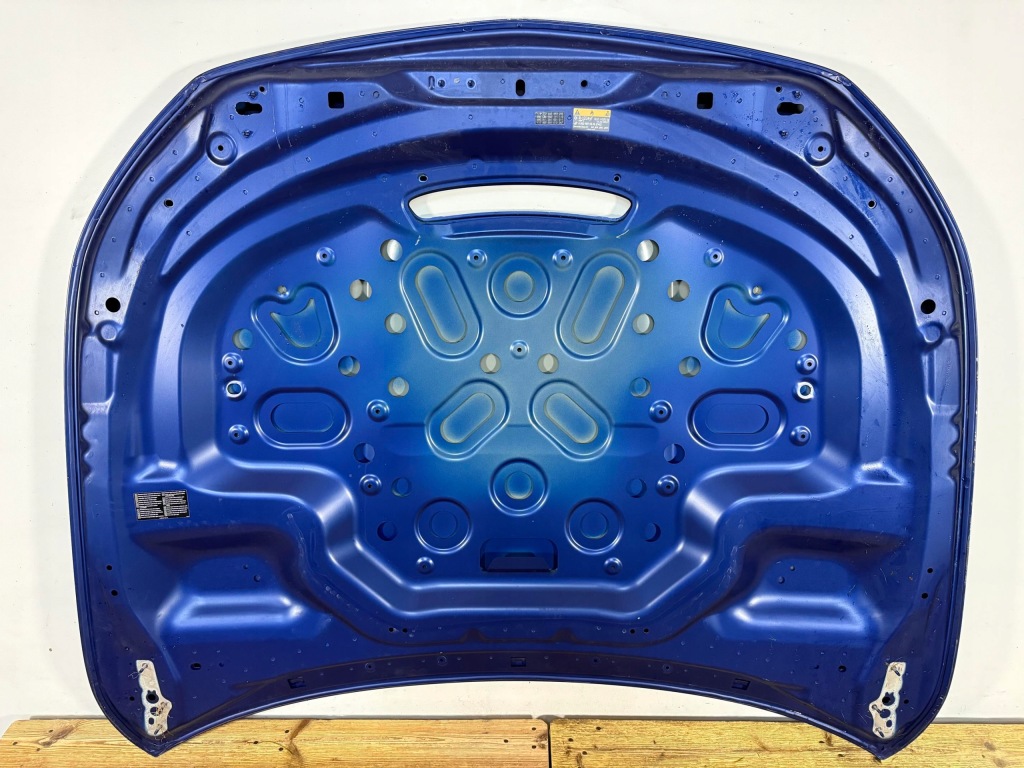 Капот кришка двигуна перед mercedes cle 53 amg w236 c236 2023- ідеальна оригінал Недорого