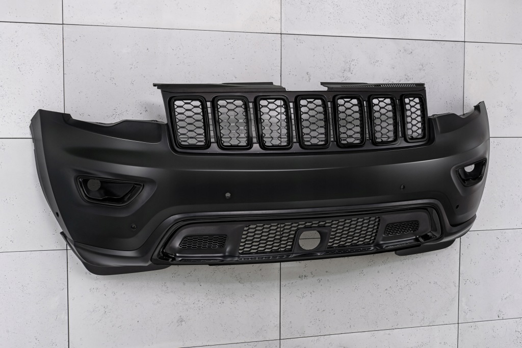 Jeep grand cherokee wk2 17-21 комплектный  бампер передний pdc решётка радиатора 68333498a Киев