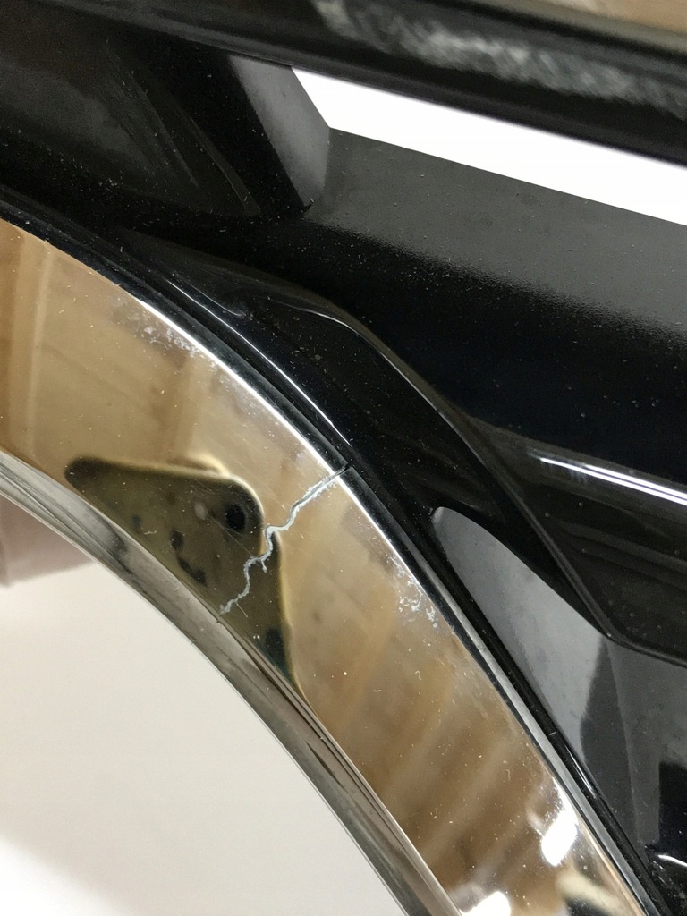 фото №9, Renault arkana решётка радиатора бампера перед 623103515r