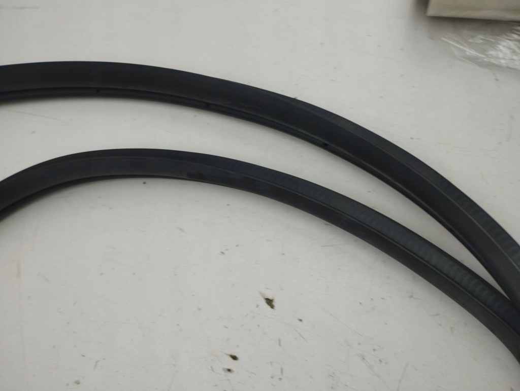 фото №6, Toyota c-hr i 2020 левая сторона резиновый прокладка дверь передних