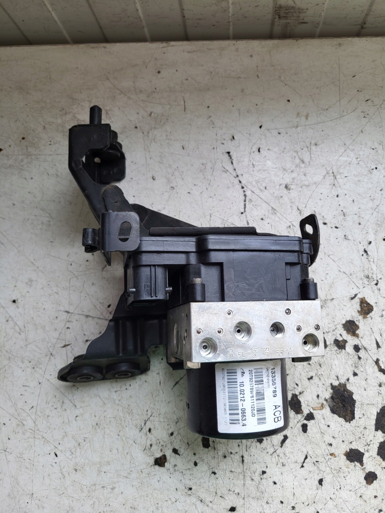Купить Opel astra j iv 1.4 t насос abs 13356789
