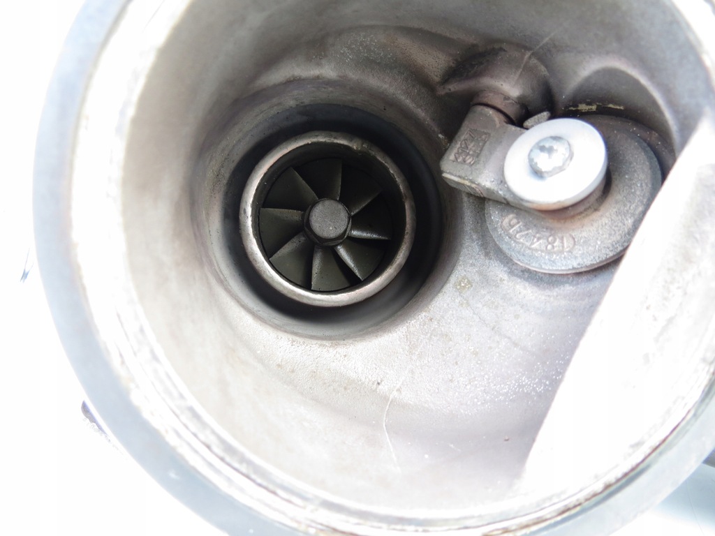 фото №9, Турбина турбонагнетатель turbo 31411465 volvo s60 ii v60 i xc60 i 2.0 t5