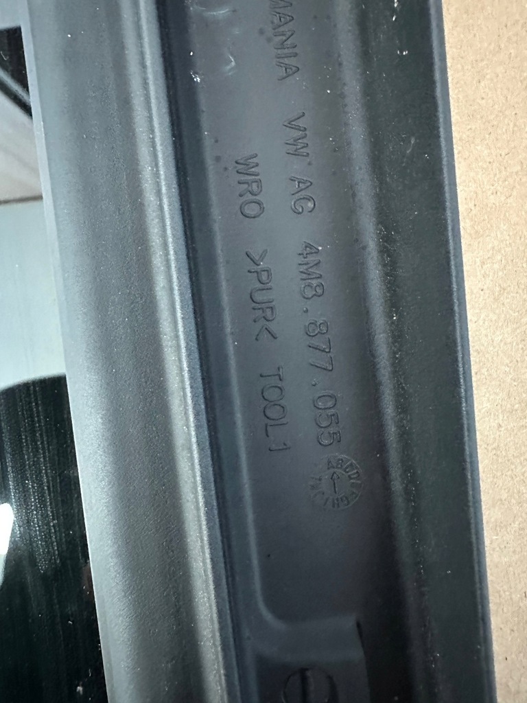 фото №5, 4m8877055 4m8877056 стекло стекло люк audi q8 sq8 urus ładne