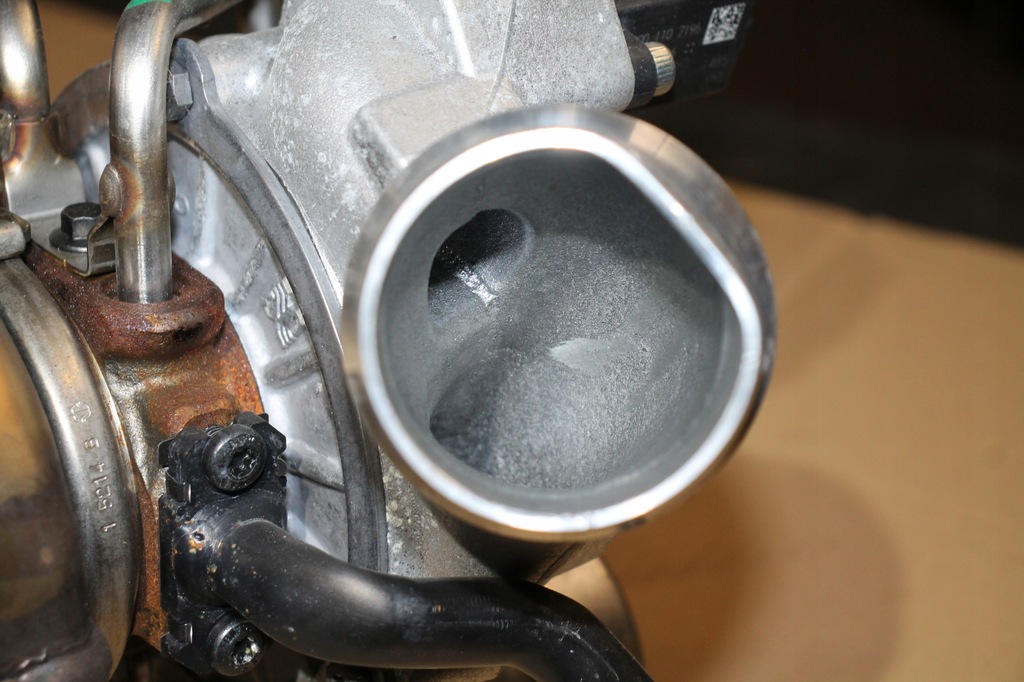 фото №5, Volvo v90 s90 xc90 v60 s60 xc60 турбонагнетатель турбина t6 / t8 31459815