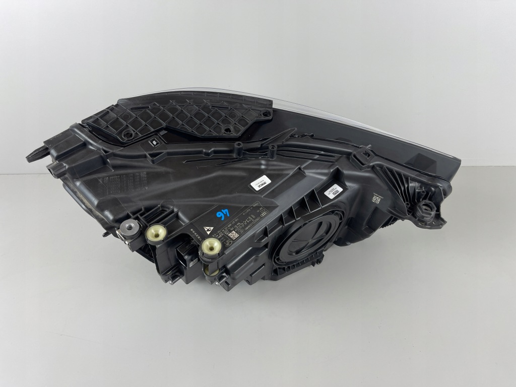 Audi q3 83a фара левая full led matrix 83a941035 в Украине