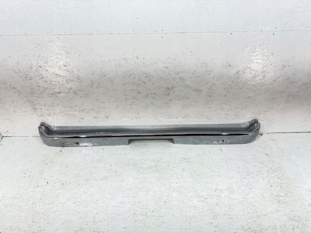 Купить Ford mustang i 1 1964- бампер задний  задний оригинал om bardzo хороший