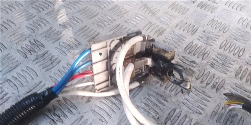 фото №4, Mitsubishi space star ii клемма предохранители