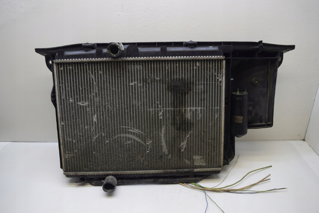 фото №1, Peugeot 206 1.4hdi pas передній радіатор wody вентилятор