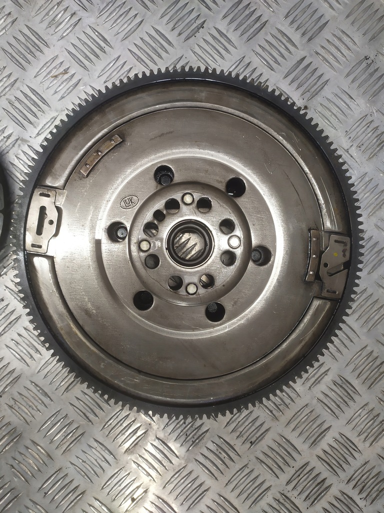 фото №7, Bmw x1 f48 зчеплення двомасовий маховик 2.0 d b47c20b 150km 8600215