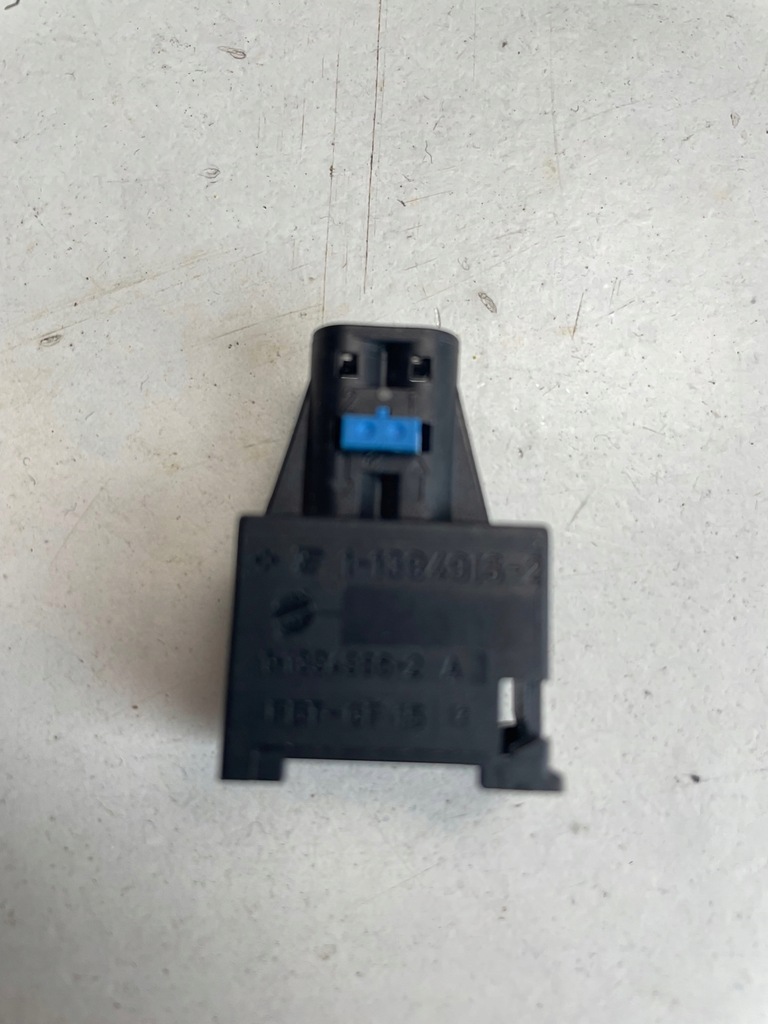 фото №4, Audi штекер волоконно-оптичний кабель 4e0973702