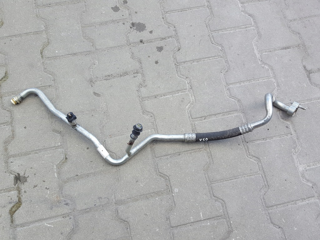 фото №1, Volvo v50 s40 ii 04r- шланг кондиционера