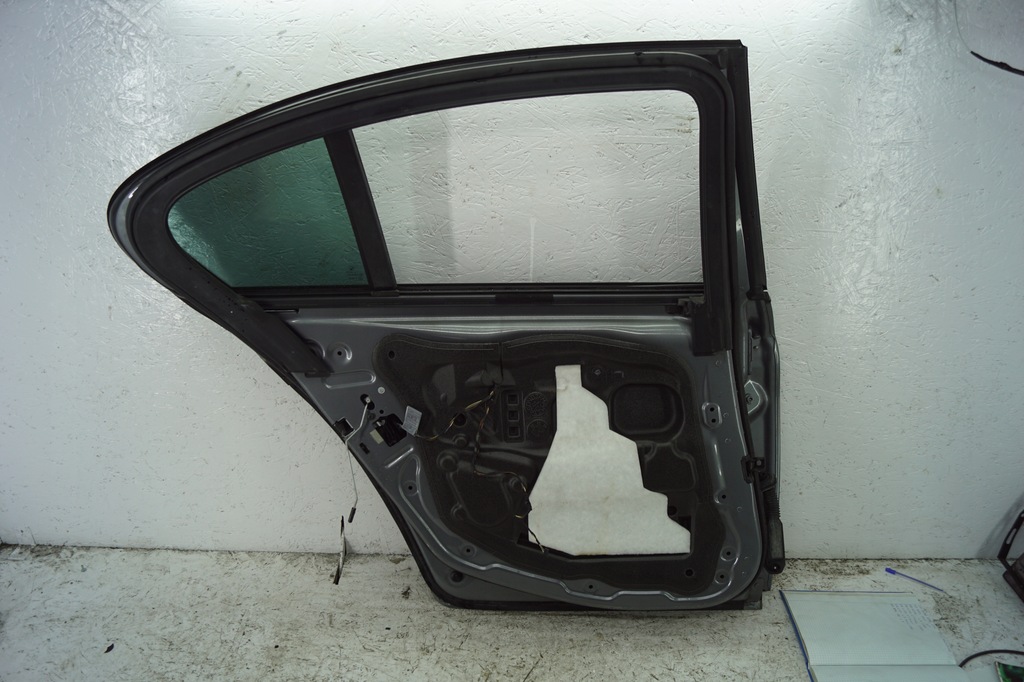 фото №16, Двері лівий задня bmw 5 f10