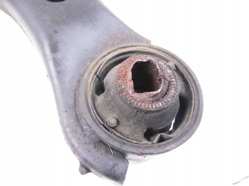 фото №4, Toyota carina e t19 важіль нижній перед лівий